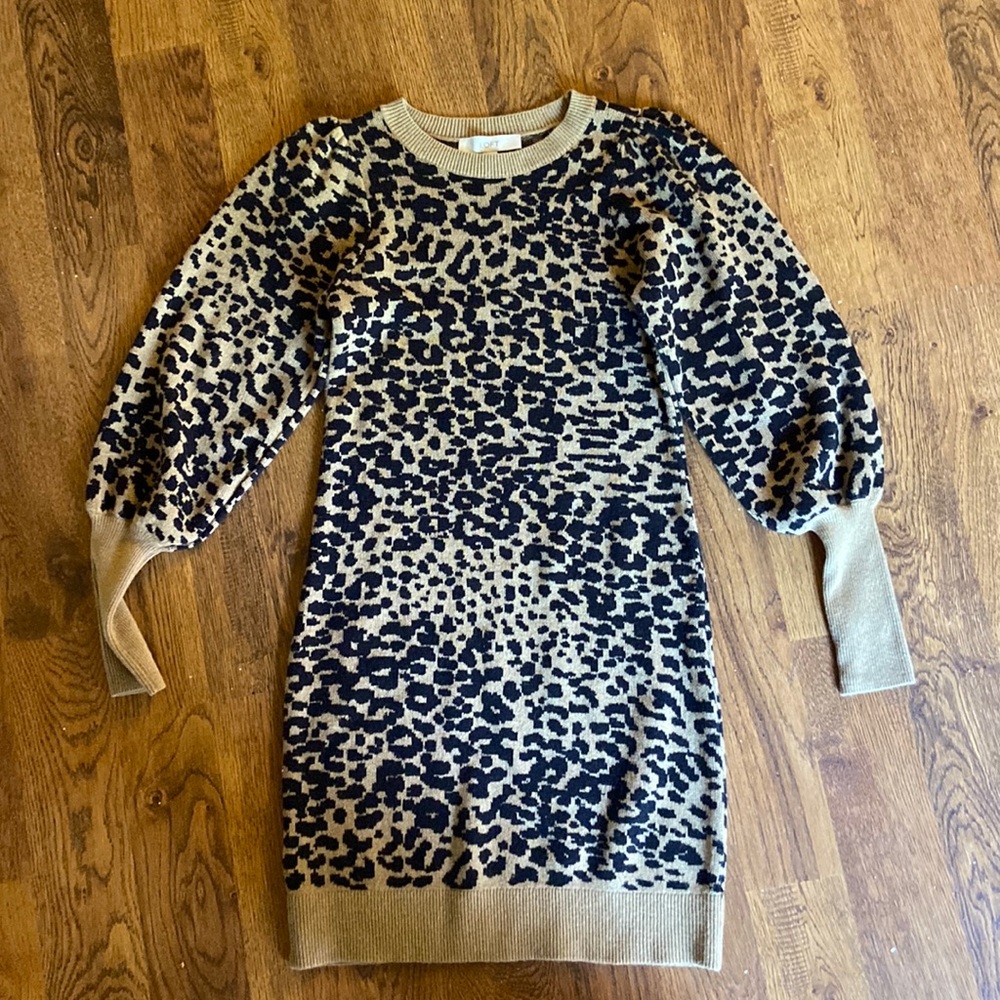 Loft sweater dress Leopard print